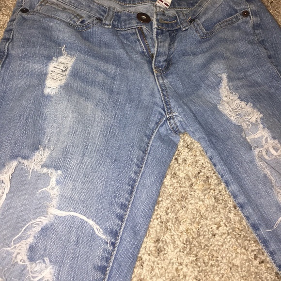 Mudd Denim - Ripped jeans